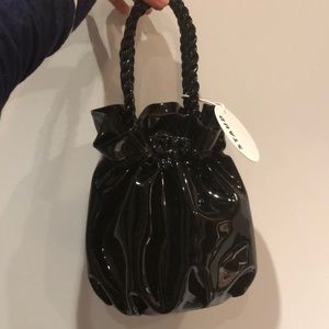 Staud Bags - STAUD GRACE PATENT LEATHER HANDBAG Staud Bags - STAUD GRACE PATENT LEATHER HANDBAG